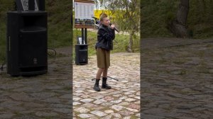 Мила Доровская, 10 лет - ПОМНИ ( муз и сл Юлиана Мелкумян)
