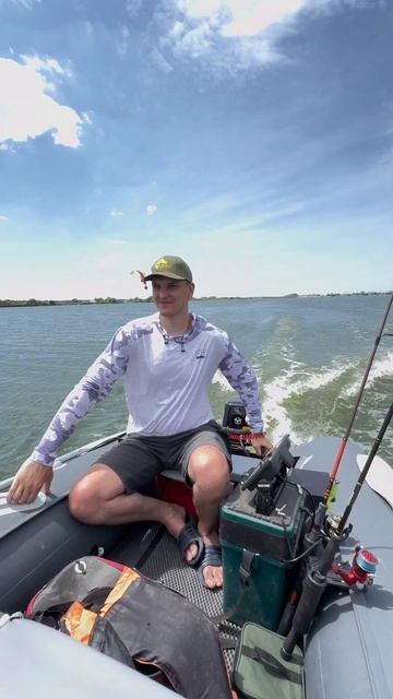 🐟 А мы на рыбалку, а вы? #природа #рыбалка #путешествия смотреть онлайн