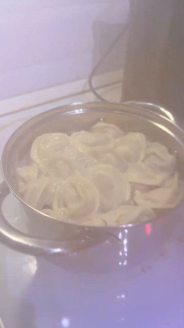 Пельмени 🥟 русские ручной работы смотреть онлайн