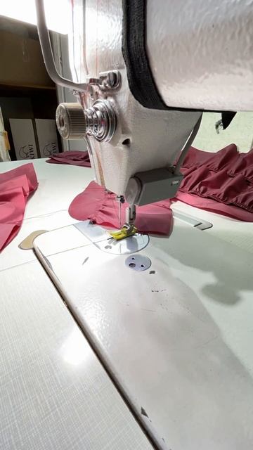 @SeamstressMagic Процесс массового производства косметичек. ? смотреть онлайн