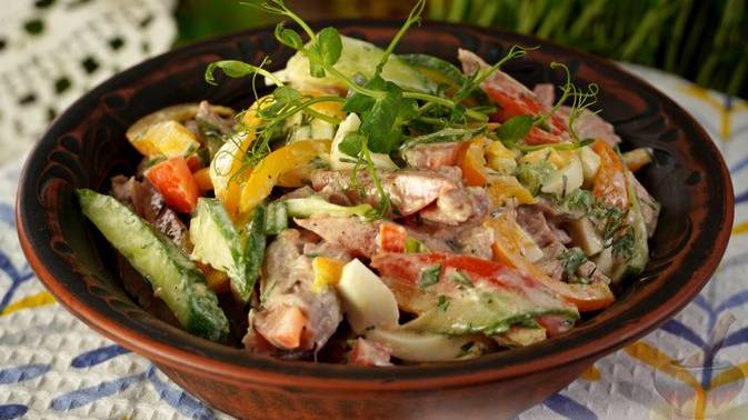 Проверено: вкусно! МЯСНОЙ САЛАТ С ОВОЩАМИ И ЯЙЦАМИ