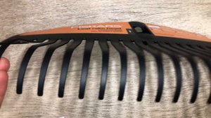 Грабли для листьев L без черенка FISKARS Solid, Артикул: 1014915