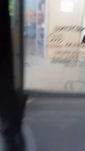 Санг Енг не открываются двери из нутри смотреть онлайн