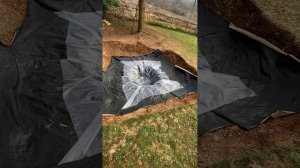 Чем покрыть дно рукотворного пруда во дворе