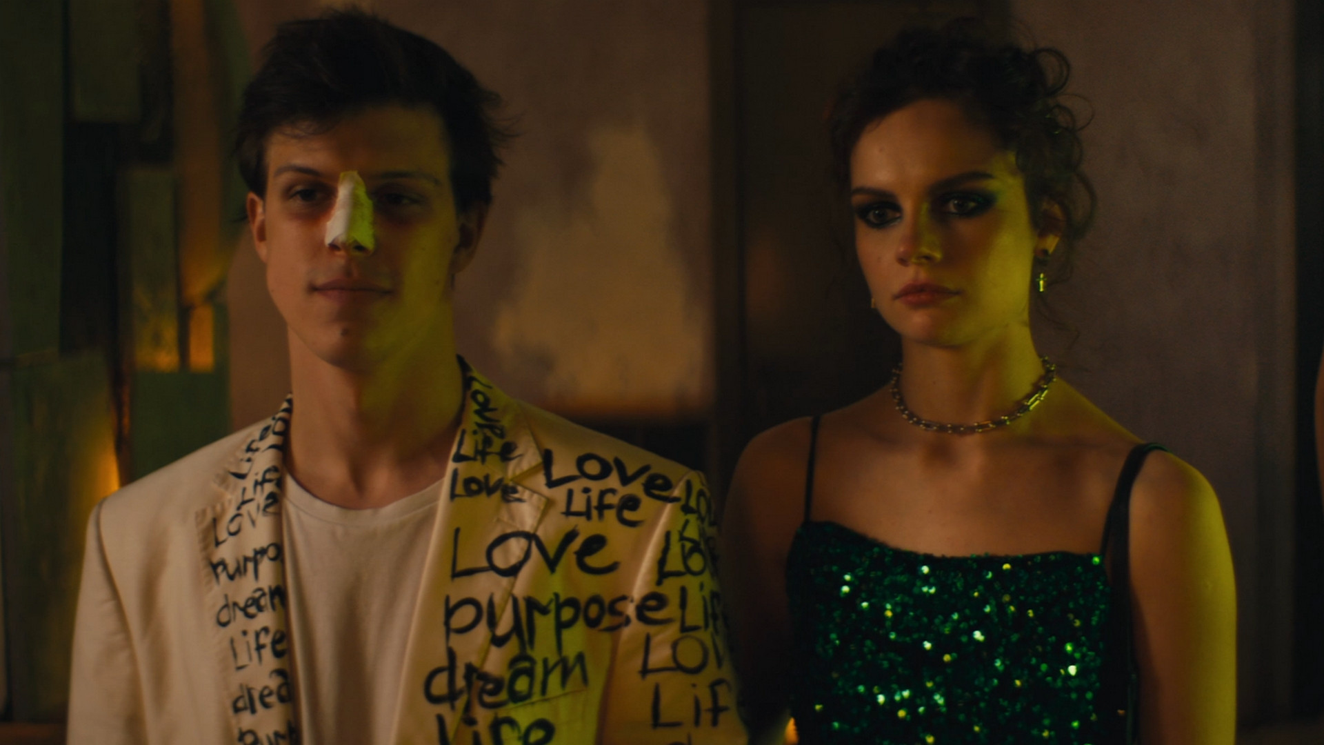 Немодельное агентство, 1 сезон, 3 выпуск смотреть онлайн