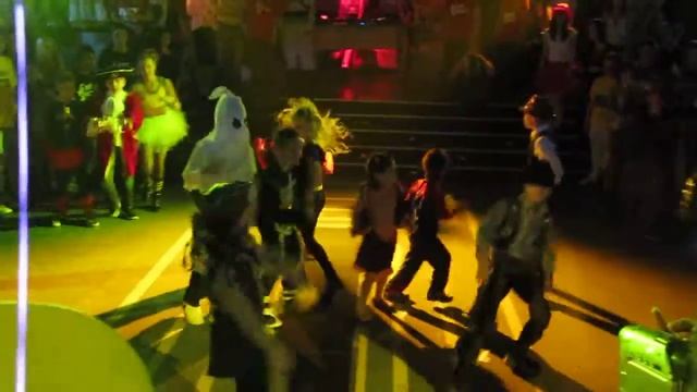 Новогодние охотники смотреть онлайн