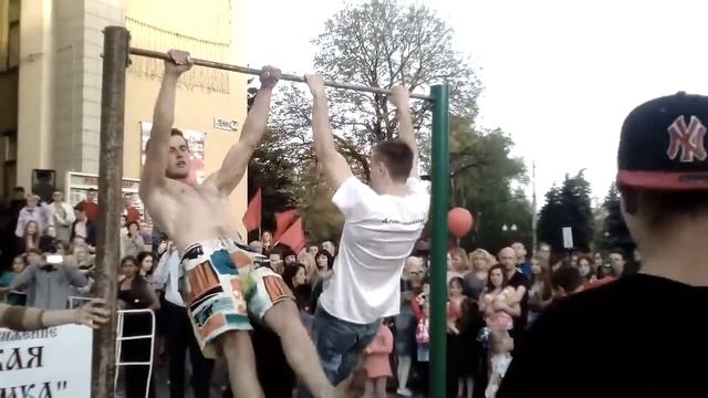 Показательное выступление . смотреть онлайн