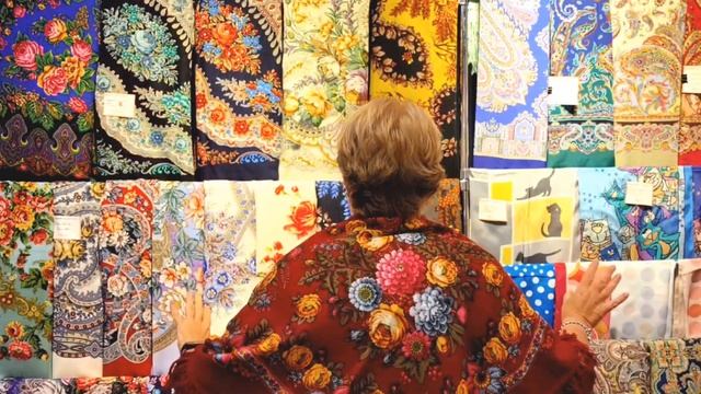 Черные глаза 🌹🌹🌹Павловопосадские платки в Минске . Алёна