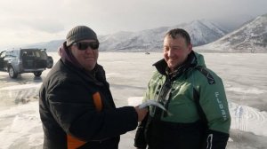 Зимний Байкал. Рыбалка на омуля среди величественной ?