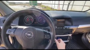 Активный сабвуфер DL Audio Piranha 12A V.2 в Opel Astra H