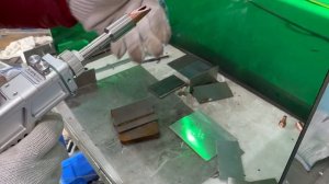 Laser cleaning the weld seam Чистка сварочного шва лазером