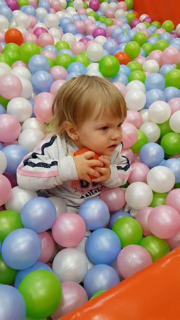 В первый раз в сухом бассейне смотреть онлайн