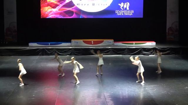 "Страх, которого нет", Квартал Юлии Шостак, постановщик Марина Лашкина смотреть онлайн