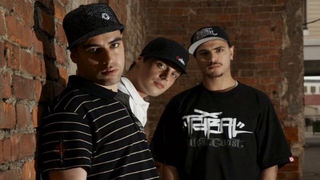 83Crutch - CENTR Хлоп-Хлоп & Requiem For A Dream (Cover) смотреть онлайн