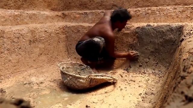 самый потрясающий подземный дом и подземный бассейн смотреть онлайн