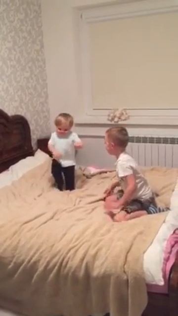 есть с кого брать пример xD Марк и Мартин смотреть онлайн