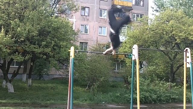 комбинация (кривая правда) но пока что так) смотреть онлайн