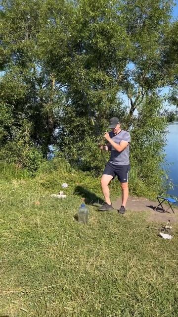 Раннее утро на рыбалке 