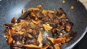 BestCook Быстрый и легкий рецепт жареной капусты с грибочками!