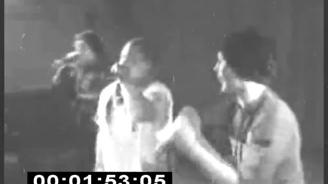 Ен , Chizik MCzz, Low! - Ты ненавидишь рэп - 03 01 09 SLIV TV Alcatraz club смотреть онлайн