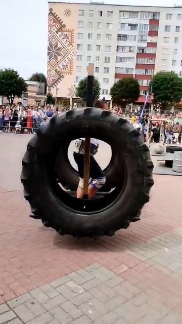 Коромысло 410 #strong #deadlift #sports #спорт #power смотреть онлайн