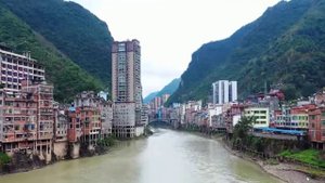 Яньцзинь: самый узкий город на планете.