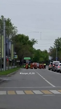 В Кургане освятили опасный перекрёсток у «Пушкинского»