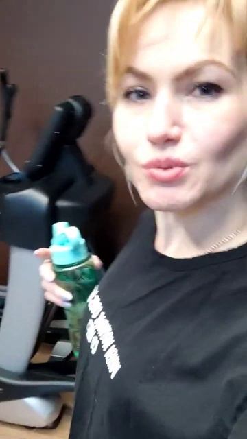 🤪Тренажёры в Московском фитнес клубе! #спортивноетел смотреть онлайн