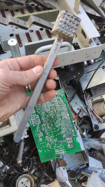 А у меня есть молоток, зовут его Одесса смотреть онлайн