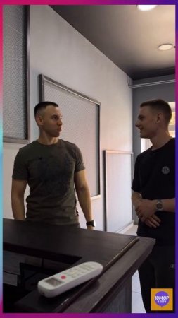 Мужики в маникюрном салоне 🤣 #рофл #прикол #мем #топ #лучшие