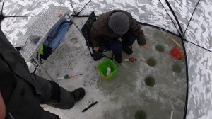 Подлёдная рыбалка 2 на реке Урал, г. Атырау, Казахстан