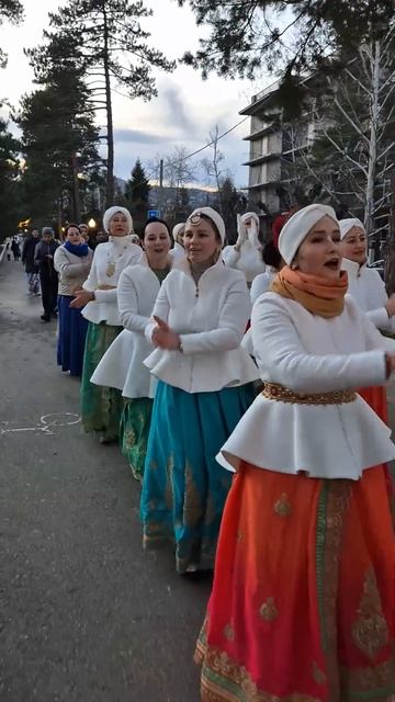 #счастьеесть #песнядлядуши #счастье #харинама #танцы #п смотреть онлайн