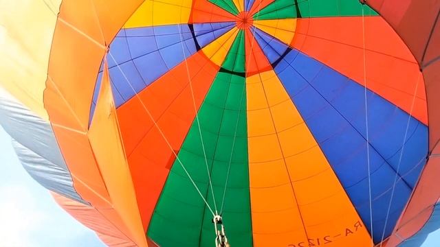 Первый подъем на воздушном шаре - мечты сбываются в Са? смотреть онлайн