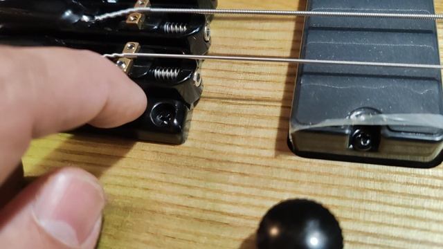 Обзор сборки китайской 5-струнной безголовой бас-гитары V-Glorify смотреть онлайн