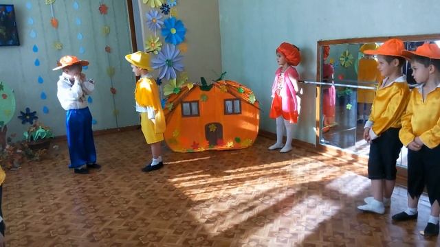 "Пригоди Цибуліно" смотреть онлайн