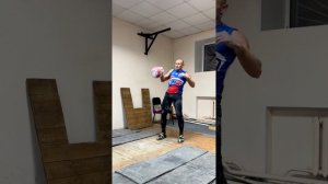 Анасенко Антон Владимирович рывок гири 32 кг. 10 мин. 215 р