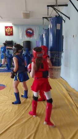 ушу-саньда. ТТМ. ударно-атакующие действия в комбинациях.руки ноги. тренер Г.В.Ильин. г.Чебоксары