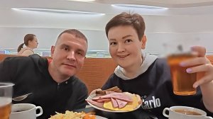 Мукбанг ПОЛНОЕ РАЗОЧАРОВАНИЕ! ВПЕРВЫЕ посетили бизнес зал Шагал в аэропорту Шереметьево! Ужин