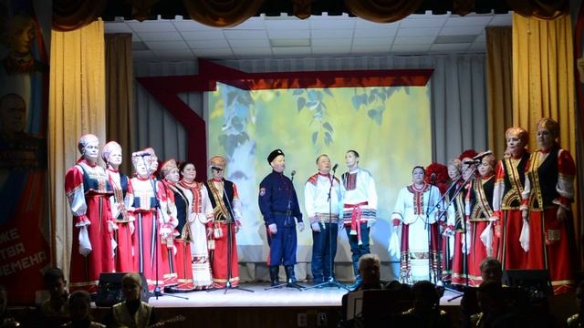 Народный коллектив хор русской песни "Яблоневый цвет"