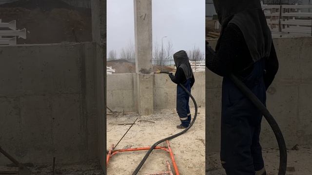 АРЕНДА КОМПРЕССОРА С ОТБОЙНЫМИ МОЛОТКАМИ, БЕТОНОЛОМА смотреть онлайн