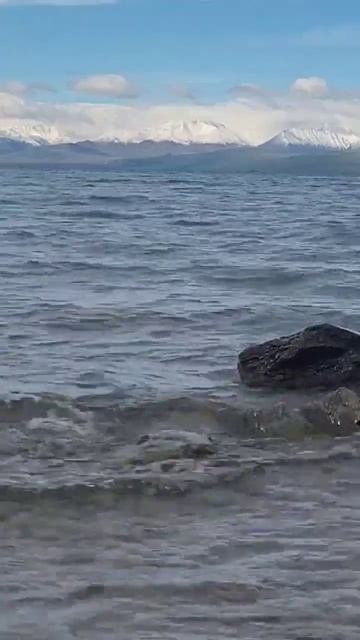 🏔 Красивый вид на Восточный Саян и берег озера Хубсуг смотреть онлайн