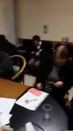 Валютные ипотечники поют Черного ворона в правительс?