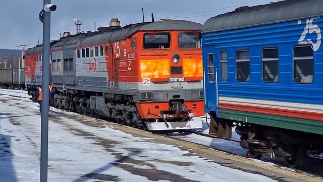 #Железные дороги Якутии Профессия машинист пассажирс?