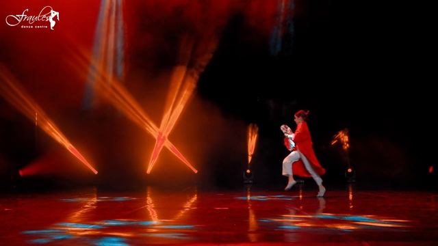 Валерия Забелина «Китайский танец», классическая хореография - Лера Чапурина - Fraules Dance Centre смотреть онлайн