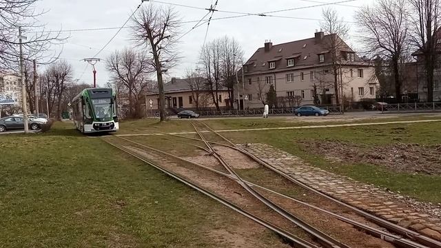 прибытие 71-921 "Корсар" на к/ст Бассейная смотреть онлайн