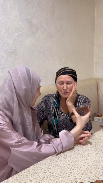 Как хорошо когда есть бабушки и дедушки 🥺💗 Альхамду? смотреть онлайн