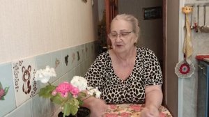 Я никому не пожелаю зла/ Цветы / Обзор