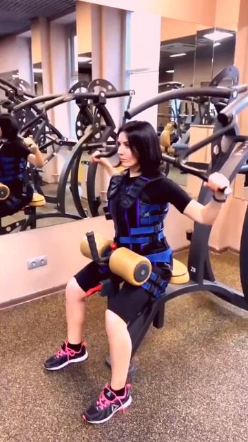 EMS Genesis оборудование для фитнеса, косметологии, медици? смотреть онлайн