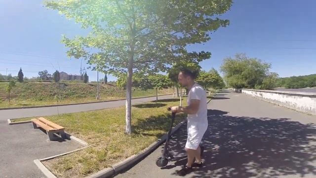 как КАТАТЬСЯ на электросамокате УРОК по вождению самоката меры безопасности как