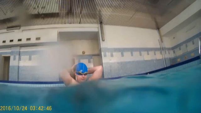 ЧЕЛЛЕНДЖ: ПОЙМАЙ ИЛИ ПОЛУЧИ П*ЗДЫ В БАССЕЙНЕ! смотреть онлайн